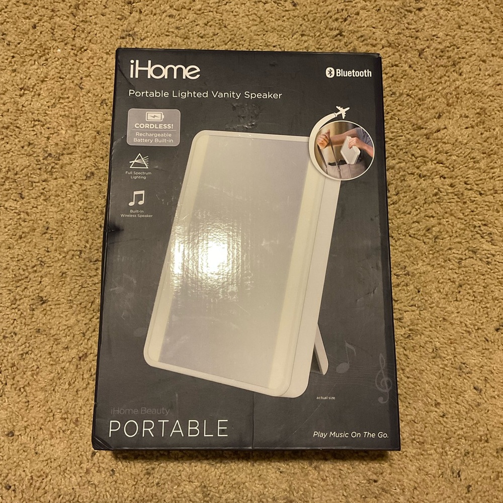 iHome Portable Lighted Vanity Mirror with Bluetooth - White